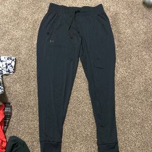 Under Armour Trackpants, Size Medium in Women’s